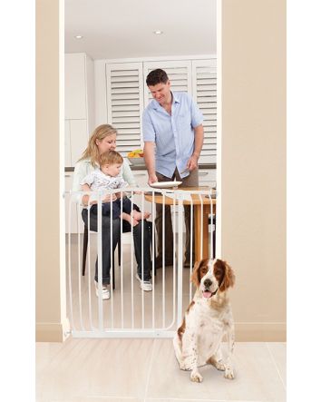 Chelsea Extra Tall and Wide 38-42.5in Auto Close Metal Baby Gate - White